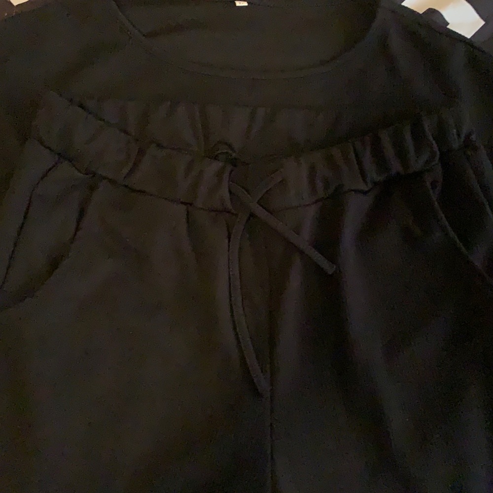 2 piece black set